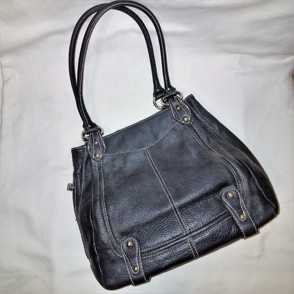 Sophia Caperelli Handbags - Sophia Caperelli Black Leather Hobo Bag